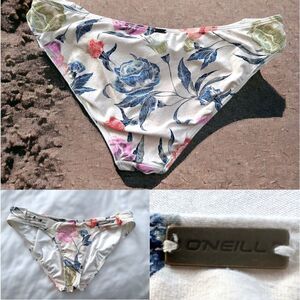 O'Neill Batik Floral BOHO Bikini Bottoms Size M